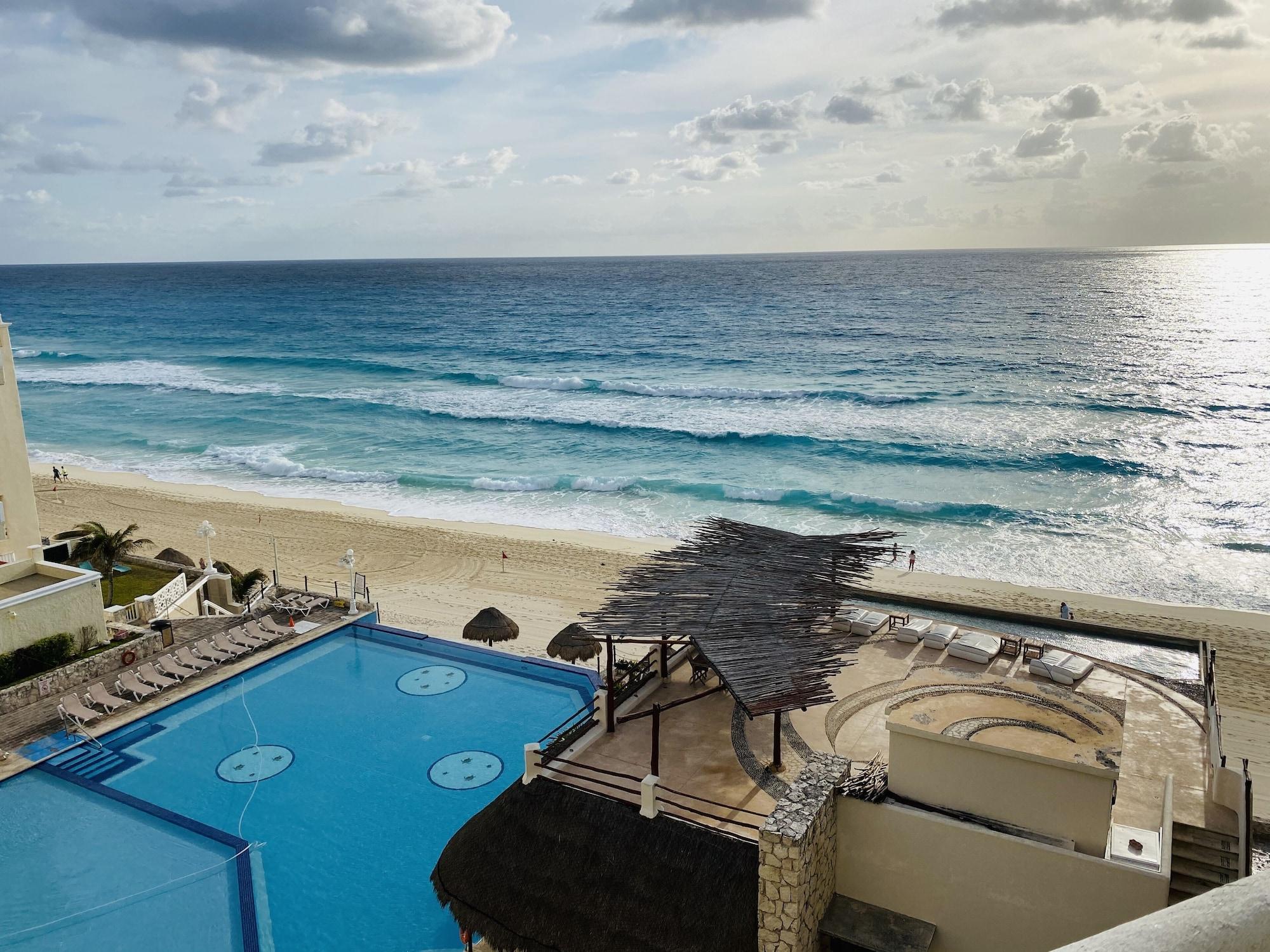 Bsea Cancun Plaza Hotel Eksteriør bilde